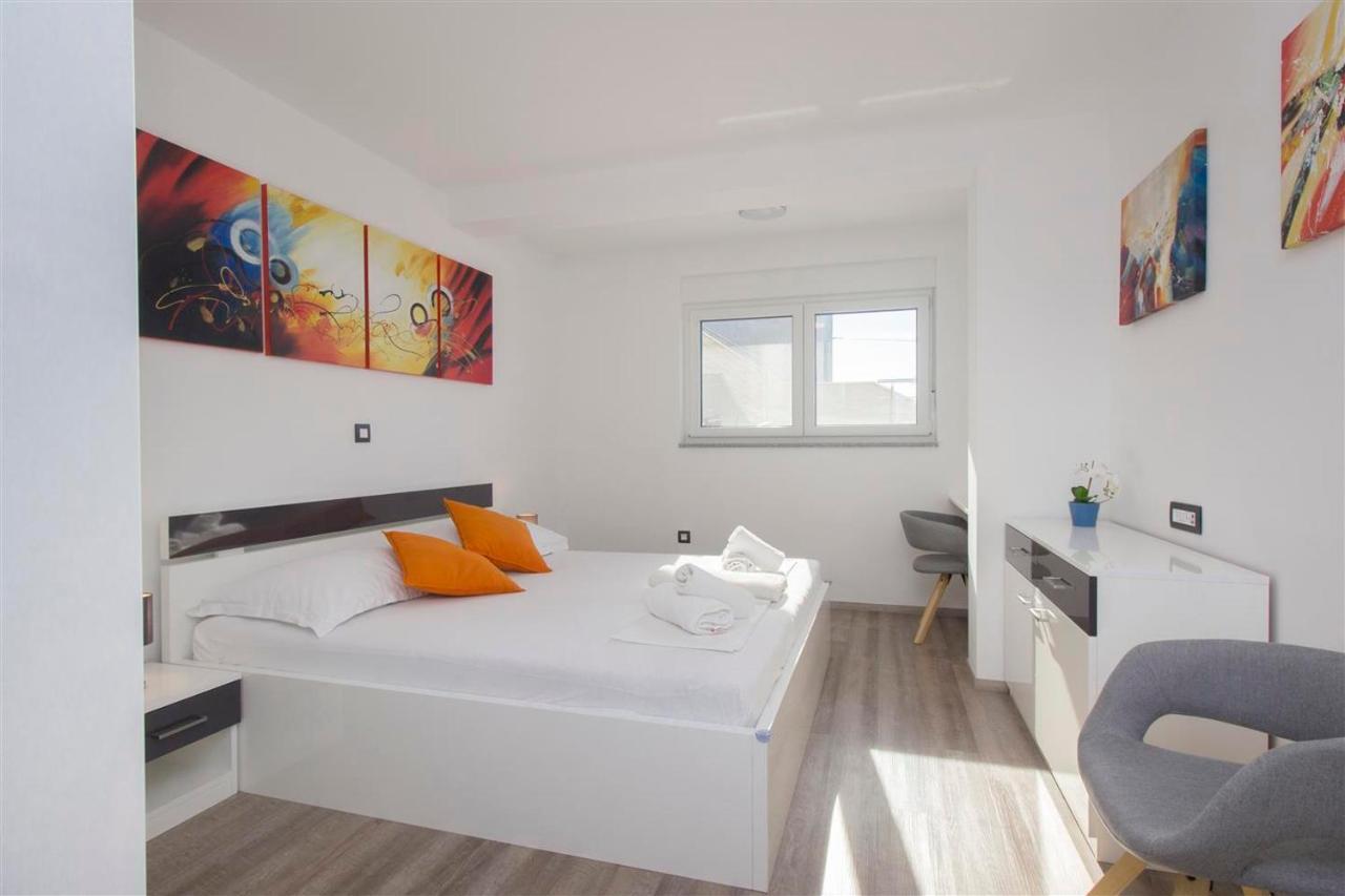 Villa Top Of Murter, Three Bedroom Apartment מראה חיצוני תמונה